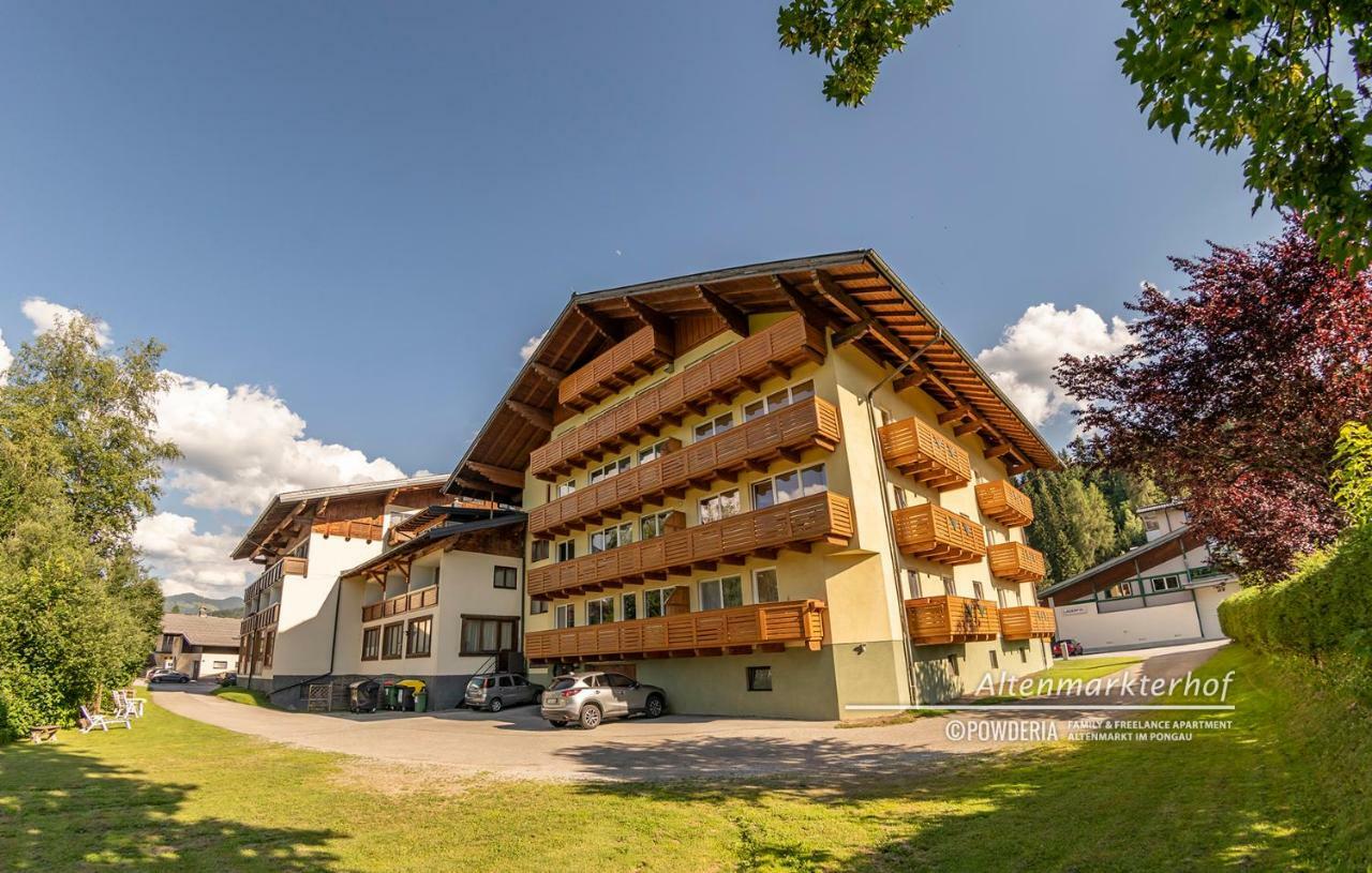 Powderia Family & Freelance Apartment In The Centre Of Ski Amade アルテンマルクト・イム・ポンガウ エクステリア 写真